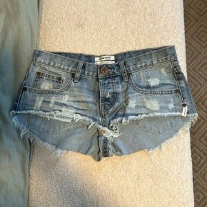 One teaspoon Bonitas sz 26